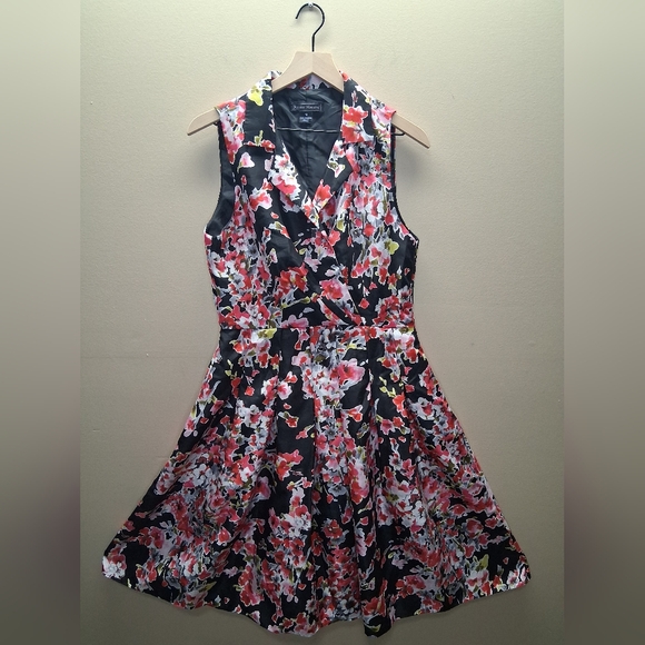 NWOT    SZ-14 Floral Sleeveless Dress - Picture 5 of 14